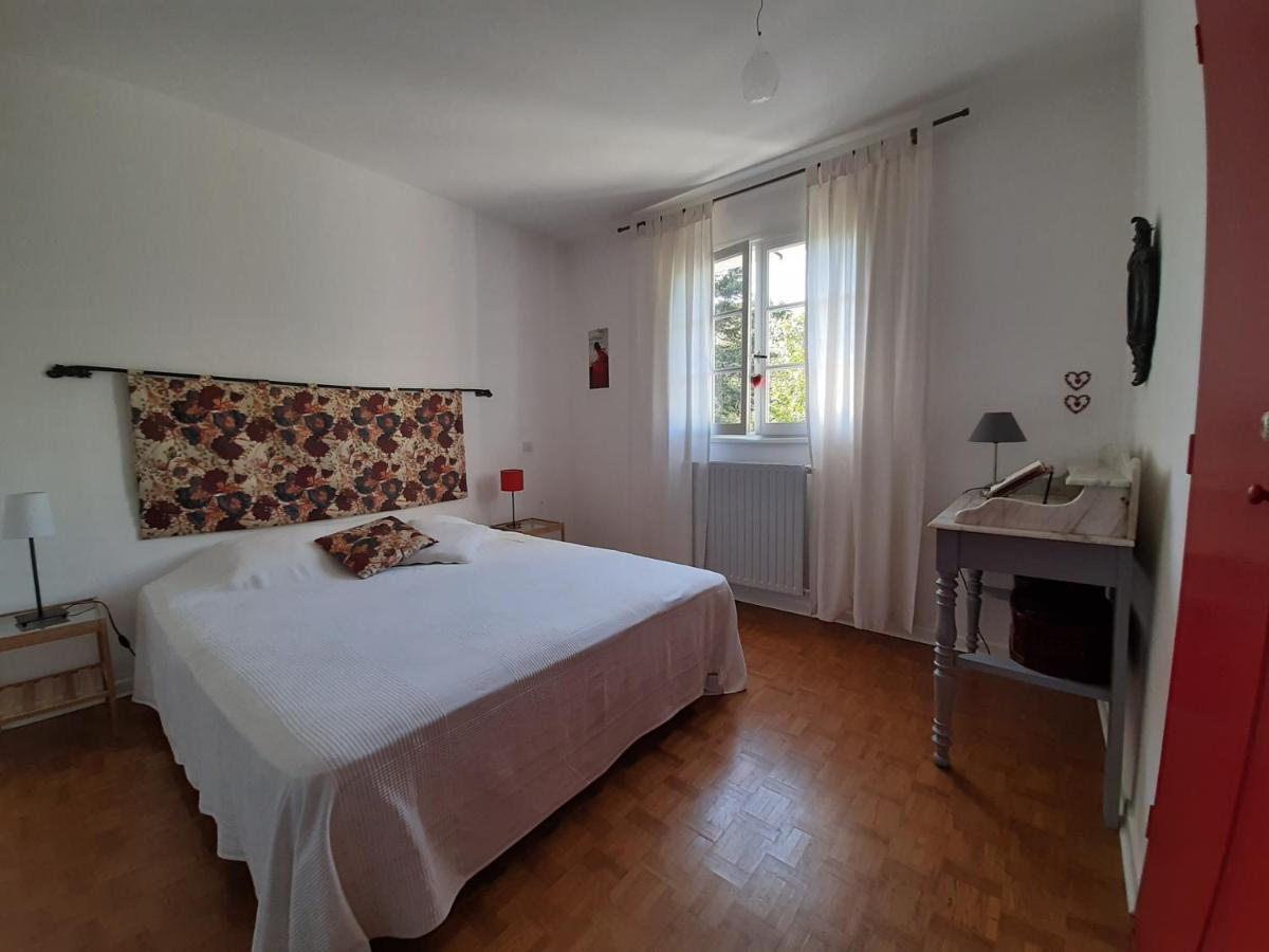 Chambre Soignee Et Accueillante A La Campagne - Ch Rouge L'Honor-de-Cos Exteriör bild